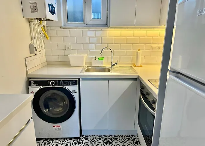 Nisantasi - Spacious And Modern Loft House * 伊斯坦布尔